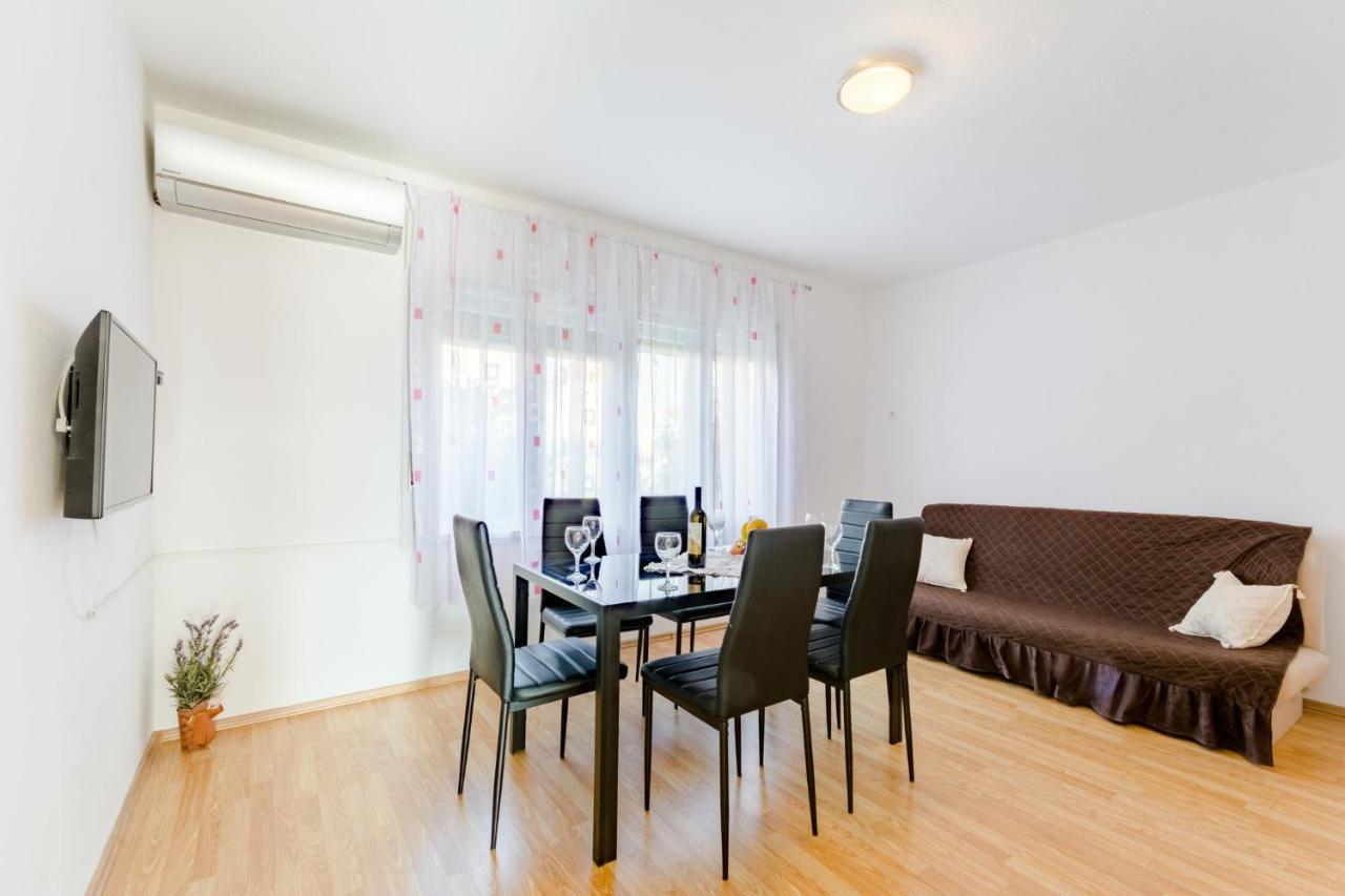 Apartment Marko Spalato Esterno foto